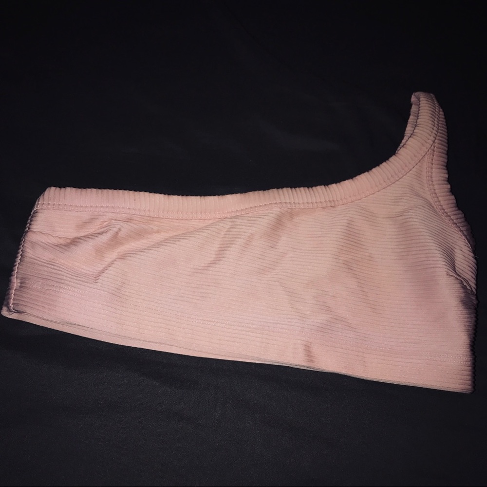 Bathing suit top
